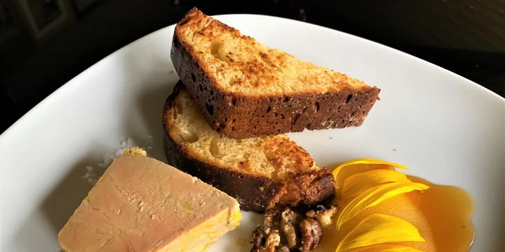 Mezinárodní či indické degustační menu: terina z kachních jater i krůtí prsa