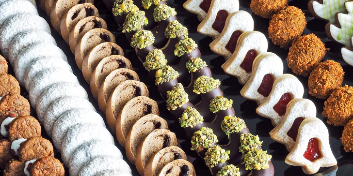 1 kg vánočního cukroví: mix 10 tradičních i netradičních druhů ze 4* hotelu