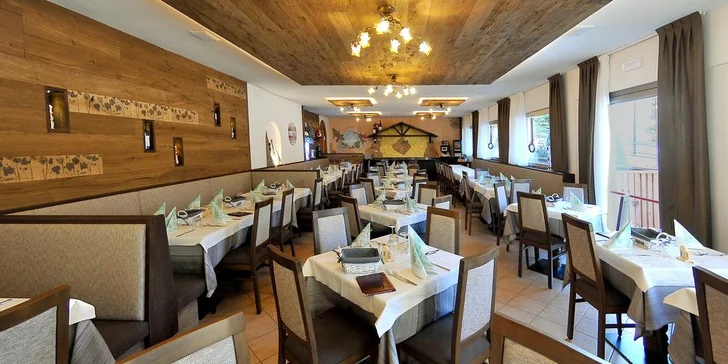 Lyžovačka v italských Dolomitech: doprava, ubytování s polopenzí a skipas