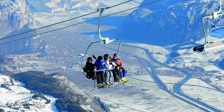 Lyžovačka v italských Dolomitech: doprava, ubytování s polopenzí a skipas