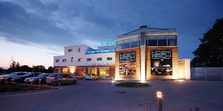 Odpočinek jen pro vás dva: 120 min. v privátní sauně a vířivce i s lahví Prosecca