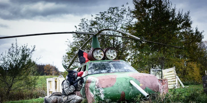 Rozlučka se svobodou či narozeninová párty v military wellness: koupací sud, paintball a spaní ve stanu