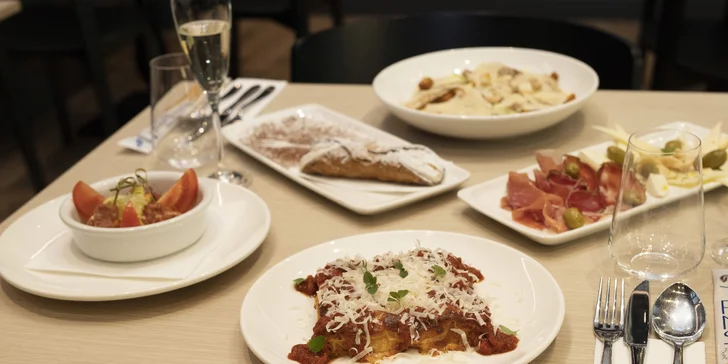 La vita italiana: italské 3chodové menu pro dvě osoby, prosecco i láhev vína