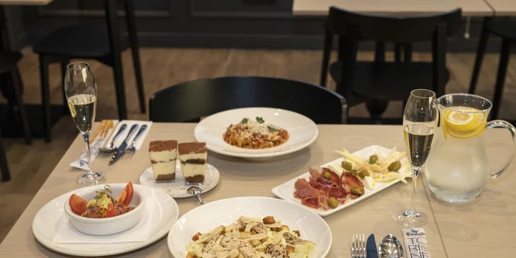 La vita italiana: italské 3chodové menu pro dvě osoby, prosecco i láhev vína