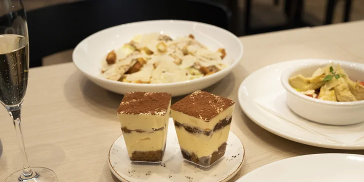 La vita italiana: italské 3chodové menu pro dvě osoby, prosecco i láhev vína