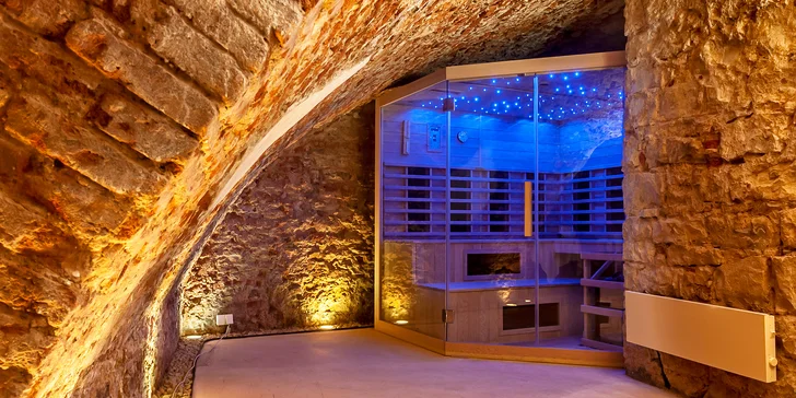 Privátní wellness jen pro vás dva: infrasauna, párová masáž i občerstvení