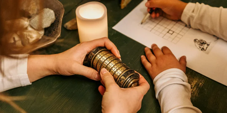 Úniková hra mrtvého korzára: Robinson Crusoe pro 2 až 5 hráčů