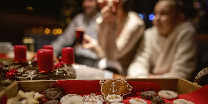 Adventní plavba s vůní svařáku na luxusní jachtě pro 10 osob