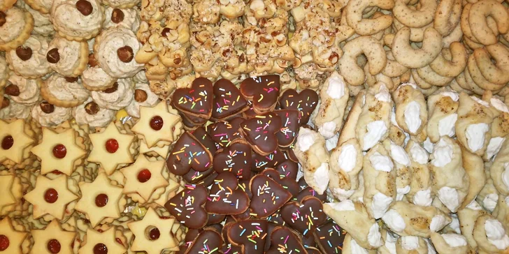 1 kg máslového cukroví na Vánoce: linecké, rohlíčky, kokosky, tlapky, šátečky a další druhy