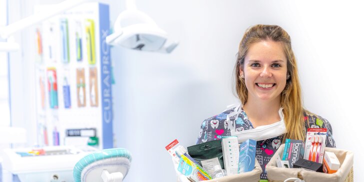 Kompletní dentální hygiena pro krásný úsměv i balíček pomůcek k čištění zubů