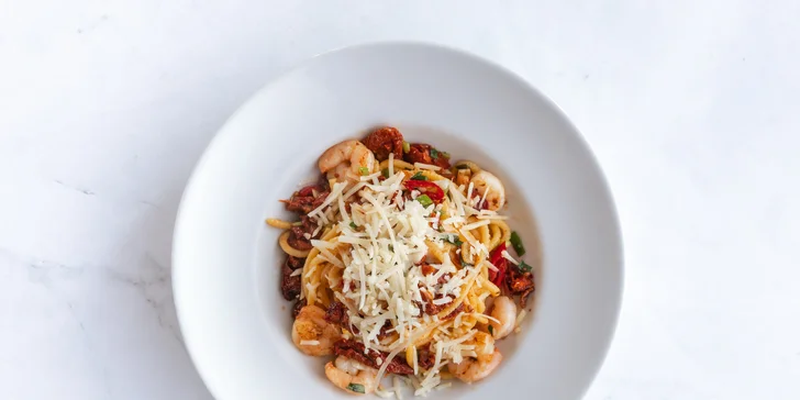 1 či 2 hlavní chody dle výběru z italské rodinné restaurace: salát, těstoviny, pizza i noky a risotta