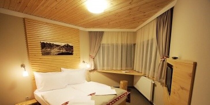 3299 za 3denní pobyt pro DVA v nejvýše položeném slovenském hotelu v Tatrách. Romantický wellness a lyžařský výlet se slevou 50 %.