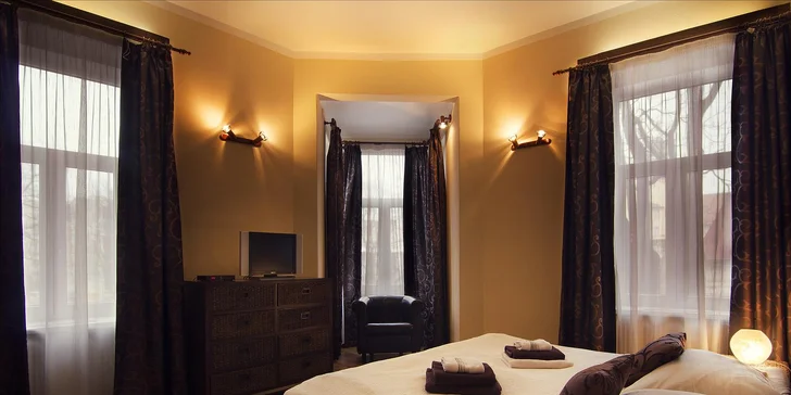 Luxusní apartmány v centru Košic: snídaní na pokoj a relax ve vířivce i sauně