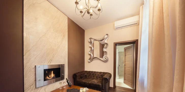 Luxusní apartmány v centru Košic: snídaní na pokoj a relax ve vířivce i sauně
