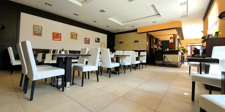 Za turistikou k Bešeňové: útulný hotel se zahradou a dětským hřištěm i hernou, snídaně či polopenze