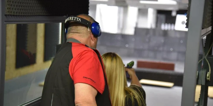 Palba na střelnici Don Shot: 3 zbraně, 30 nábojů a střelba s instruktorem