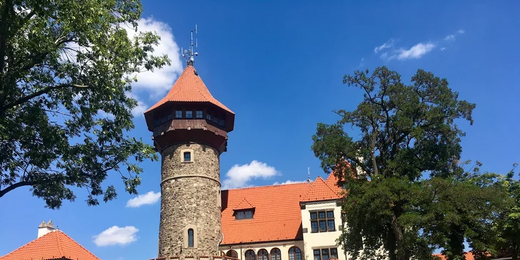 Naučte se vzlétnout i přistát: 4denní základní kurz paraglidingu na Rané u Loun