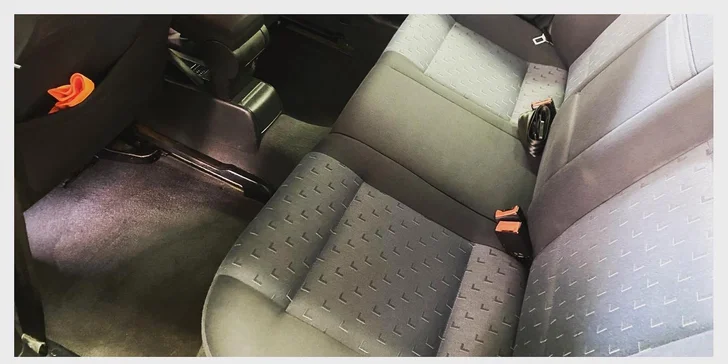 Auto jako nové: Kompletní čištění interiéru vozidla nebo aplikace nano vosku