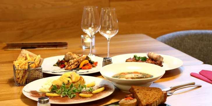 4chodové menu pro dva i s degustací piveček: škvarkovka, vývar, prso nebo krkovička, dezert a 5 točených