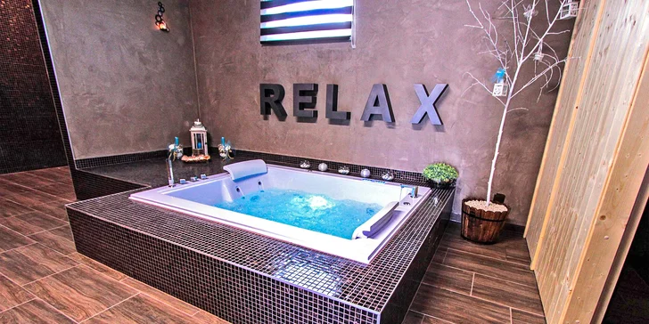 2 hod. privátního wellness s dezertem a sektem pro pár, pondělí–čtvrtek od 9:00 do 14:00