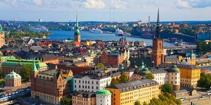 Zpáteční letenka pro 1 osobu do Stockholmu. Odlety z Prahy. Na výběr ze 6 termínů.