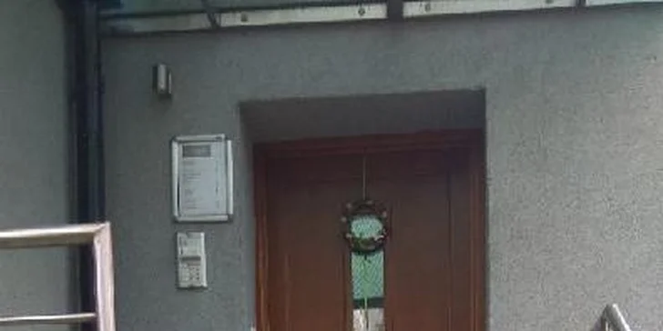 Kosmetické balíčky pro omlazení pleti: s liftingovou nebo alginátovou maskou