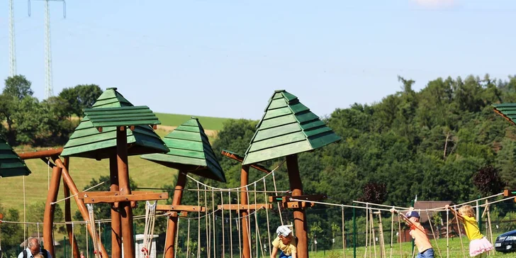 Celodenní vstupenky do Farmaparku pro dítě či dospělého nebo pro celou rodinu
