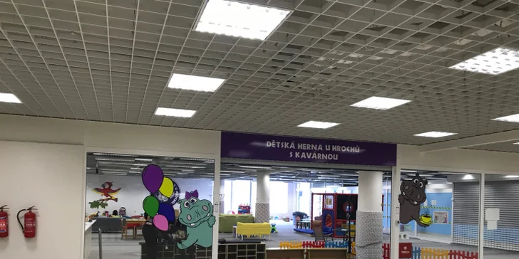 1 nebo 2 hodiny dovádění v dětské herně u Hrocha a káva pro rodiče