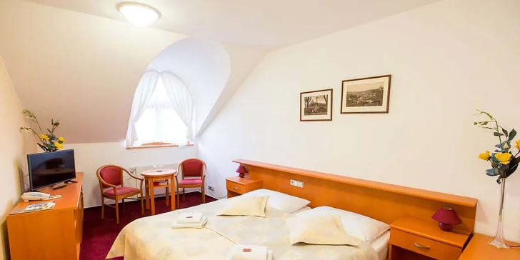 4* odpočinek v secesním hotelu pod náchodským zámkem: snídaně i sleva do aquaparku