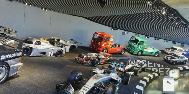 Super výlet pro automobilové fanoušky: muzeum Porsche a Mercedes-Benz ve Stuttgartu
