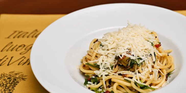 1 či 2 hlavní chody dle výběru z italské rodinné restaurace: salát, těstoviny, pizza i noky a risotta