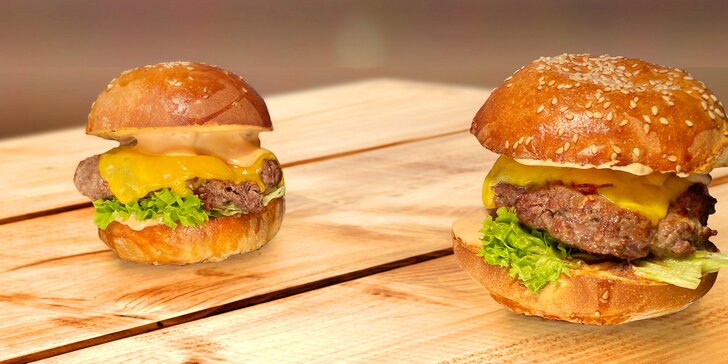 Burger dle výběru z 6 druhů, hranolky a coleslaw pro 1 i 2 osoby