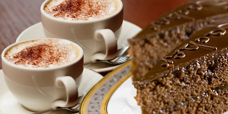 119 Kč za DVĚ kávy a DVA domácí sacher dorty. Sladká odměna v příjemné kavárně Bílý Koníček na Staroměstském náměstí.