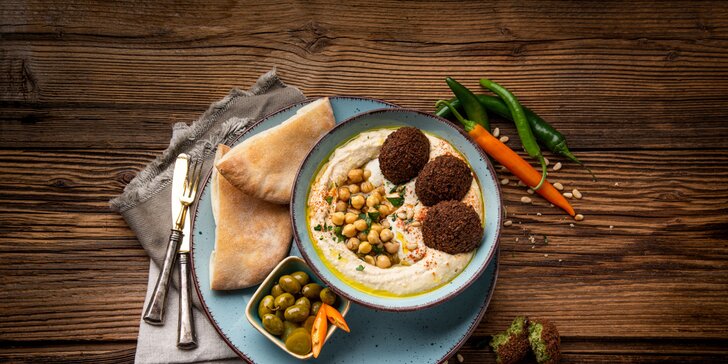 Kuchyně Blízkého východu: voucher v hodnotě 500 či 1000 Kč do restaurace The Hummus bar