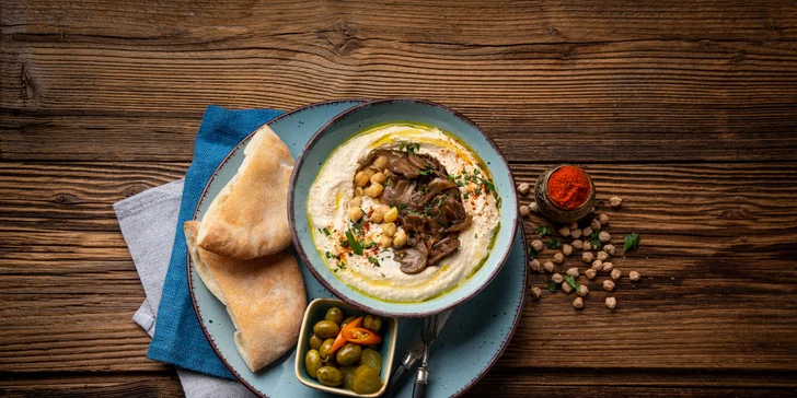 Kuchyně Blízkého východu: voucher v hodnotě 500 či 1000 Kč do restaurace The Hummus bar