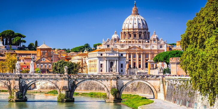 Itálie autokarem: Řím, Neapol, Pompeje i procházka kolem kráteru sopky