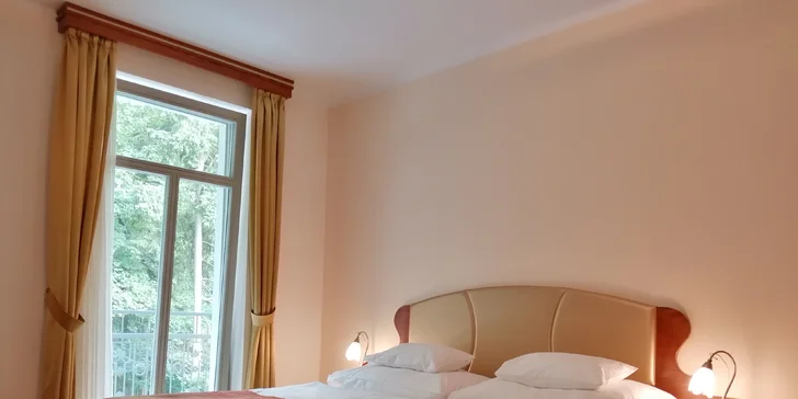 4* pobyt v Mariánkách pro 1 nebo 2 osoby: snídaně i balíčky s wellness procedurami
