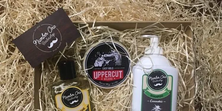 Barber péče pro pány: střih, úprava vousů i dárková kazeta kosmetiky