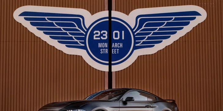Řidičem i spolujezdcem ve Fordu Mustang GT 5.0: 15–60 minut jízdy s dálniční známkou včetně paliva