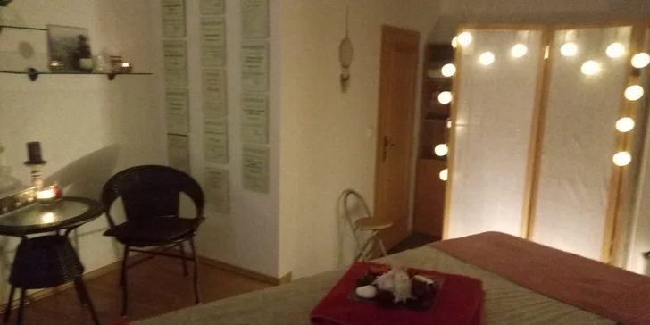 Aromaterapeutické kouzlo: regenerace těla a duše při celotělové masáži