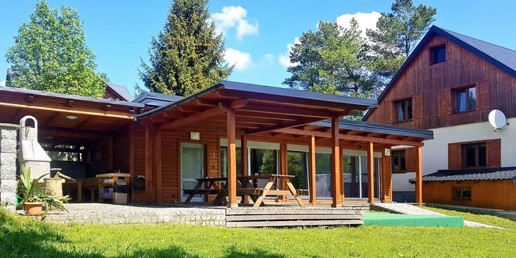 Relaxační pobyt uprostřed Jeseníků: pokoj Deluxe i chata jen pro vás, snídaně a wellness