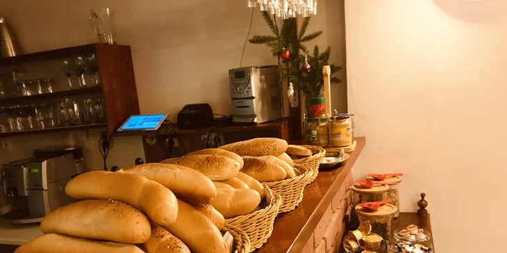 Pohodový pobyt se snídaní a infrasaunou pro páry i rodiny v malebném Podkrkonoší