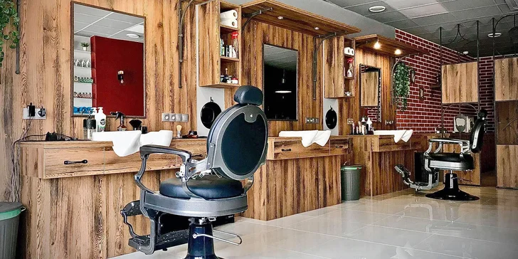 Barber péče pro pány: střih, úprava vousů i dárková kazeta kosmetiky