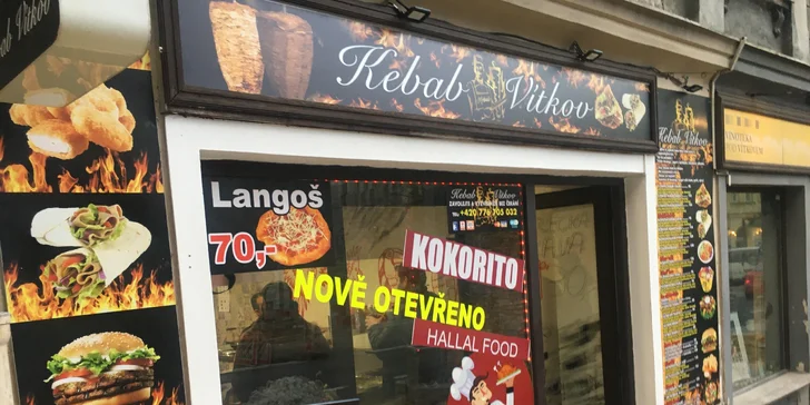 Cheeseburger nebo chickenburger s nápojem i hranolky pro jednoho či dva hladovějící