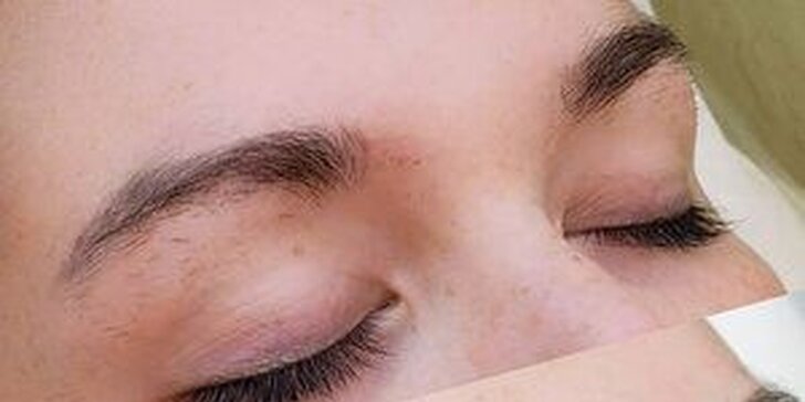 Pro krásný pohled: permanentní make-up obočí i očních linek