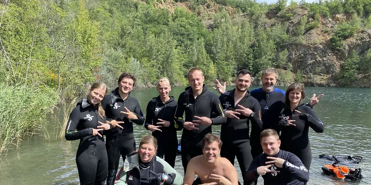 Naučte se potápět: kurz OWD pro 1 nebo 2, teorie i ponory v bazénu a volné vodě