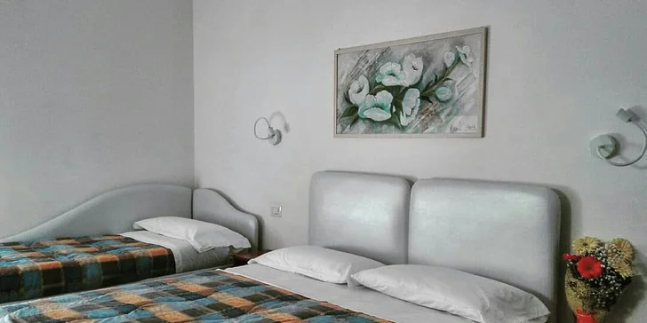 Na dovolenou do Itálie: hotel přímo u pláže, snídaně či polopenze i wellness