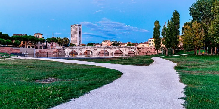 Na dovolenou do Itálie: hotel přímo u pláže a snídaně