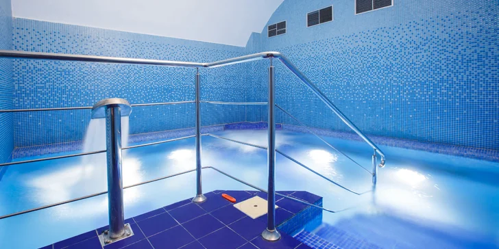 Po výletech ve městě můžete relaxovat ve wellness.