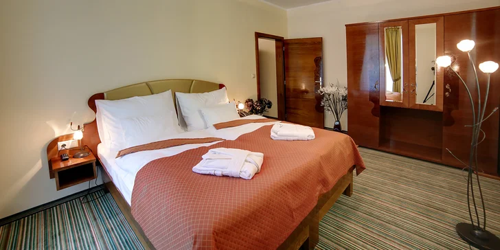 4* pobyt v Mariánkách pro 1 nebo 2 osoby: snídaně i balíčky s wellness procedurami
